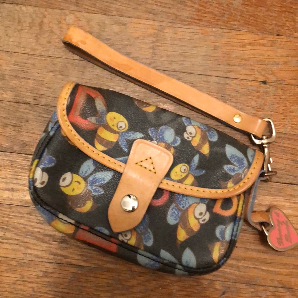 Dooney and Bourke Bee wristlet